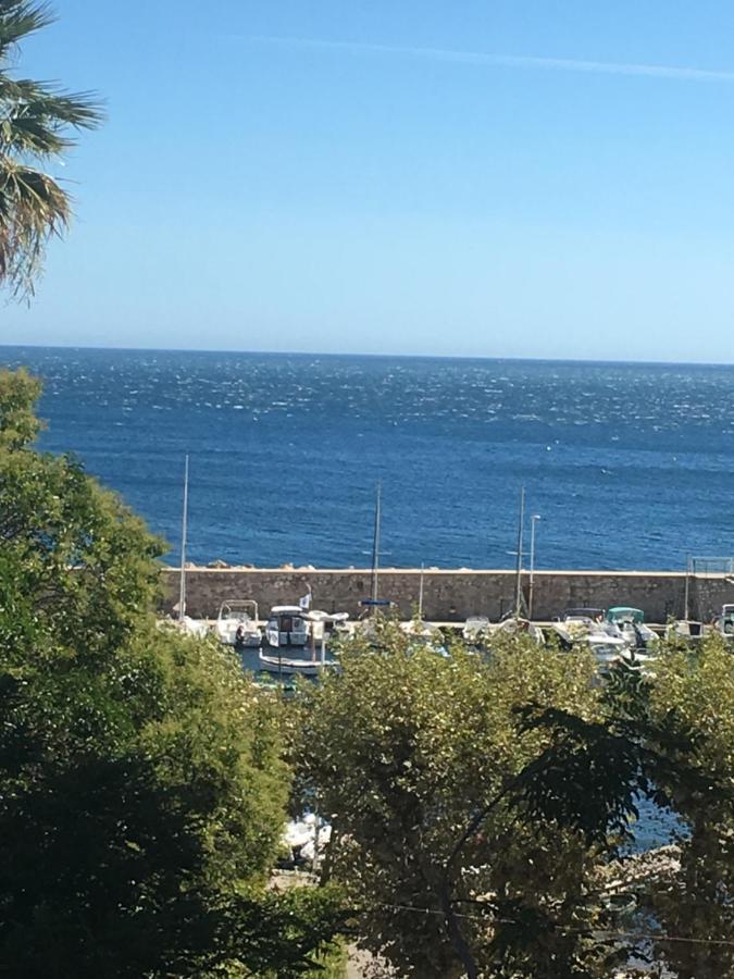 Goeland 3, Climatise, Wifi, Balcons Petite Vue Mer Laterale Au 3 Eme Etage Sans Ascenseur Toulon Kültér fotó